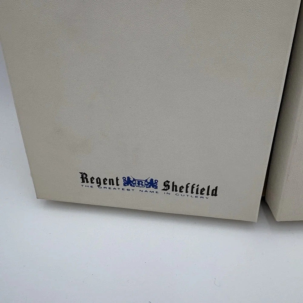 Vintage Regent Sheffield Stainless Steel 19 Piece Treasure Chest Cutlery Set New